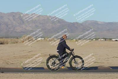 media/Oct-30-2025-Racers Edge (Thu) [[dabbdaf680]]/1-Around the Pits- Track Walk/